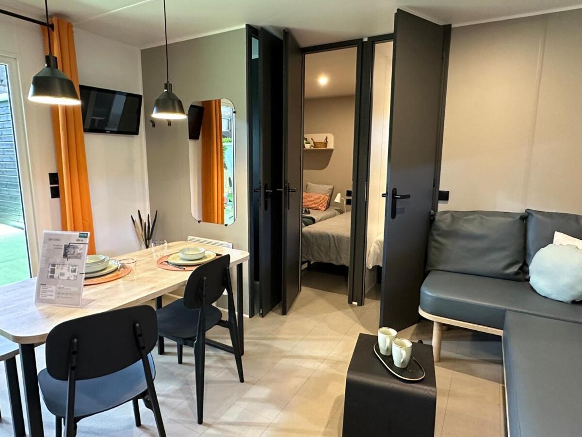Camping Marina Plage Vitrolles  Exterior foto